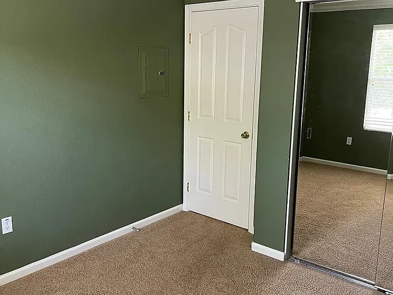 4603 Esplanade Cir — Photo 15