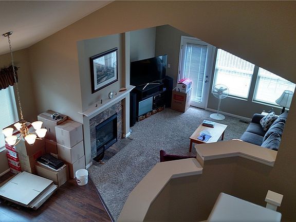 2nd image of 5909 Panorama Dr SE APT 6-101