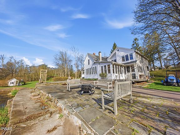 4th image of 192 Fallsdale Rd