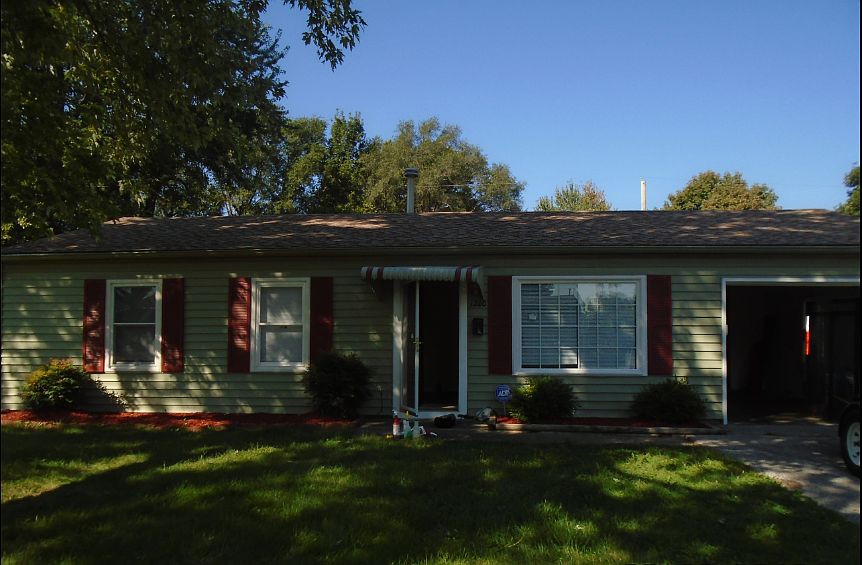 1200 N redwood front_09222023