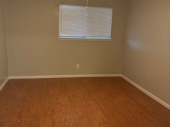 4th image of 509 Southtrail Dr