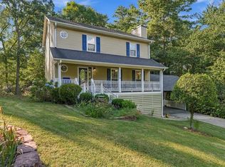 1336 Colonial Trce NW, Acworth, GA 30102