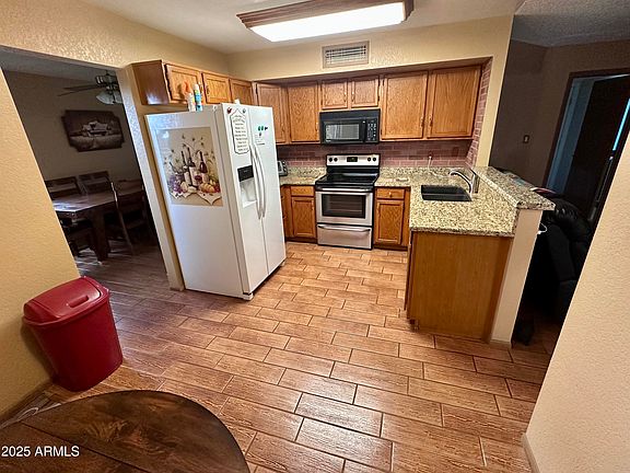 5th image of 23838 N 38TH Drive