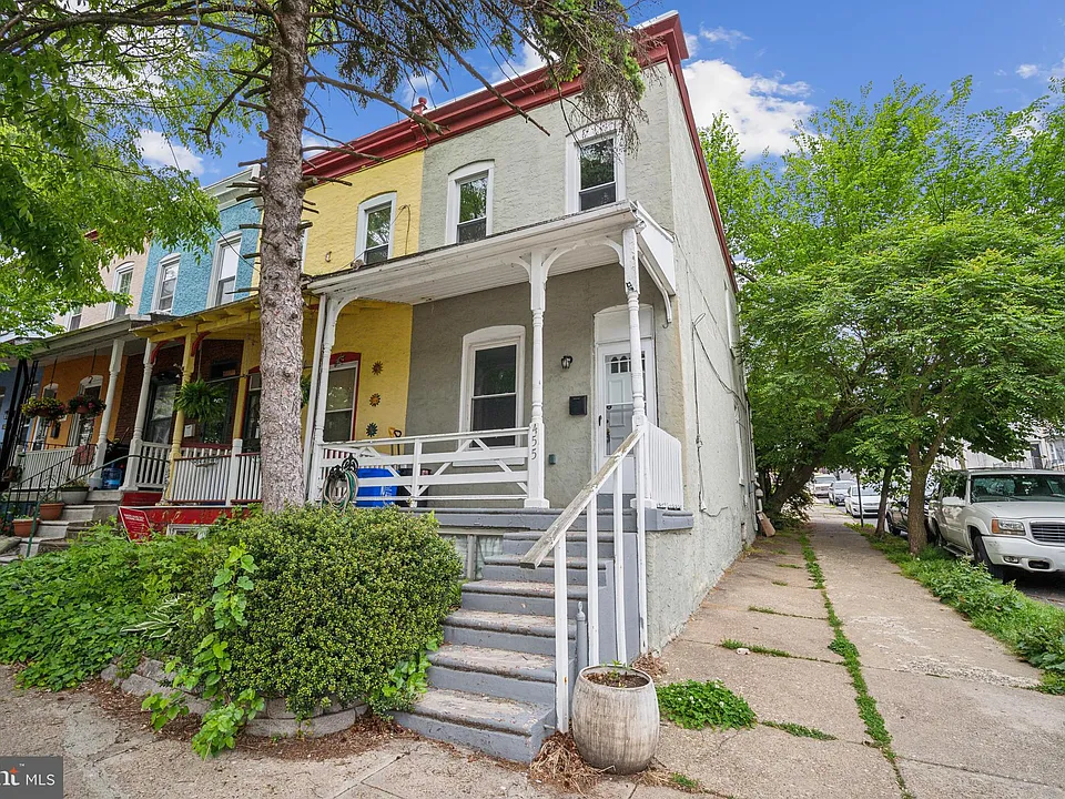 455 Ripka St