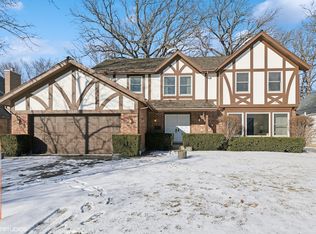 1380 Berkley Ct, Deerfield, IL 60015