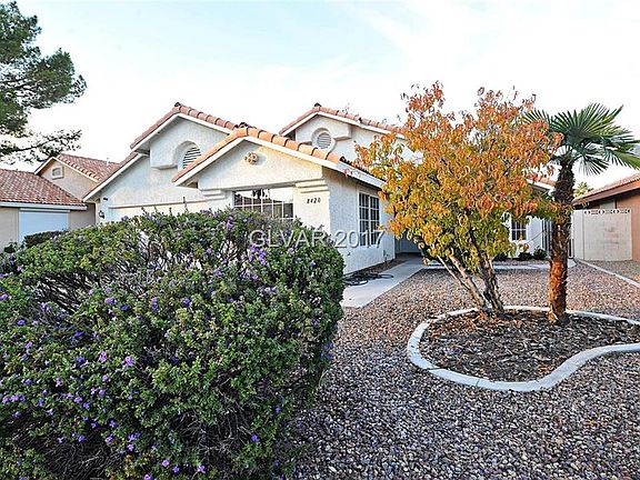 2nd image of 8420 Honeywood Cir