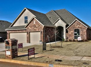 8229 NW 158th St, Edmond, OK 73013