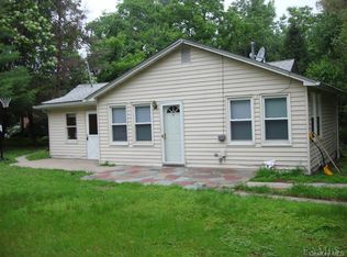 3074 Lexington Ave, Mohegan Lake, NY 10547