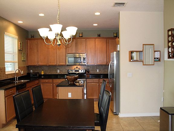 3rd image of 728 Lost Grove Cir
