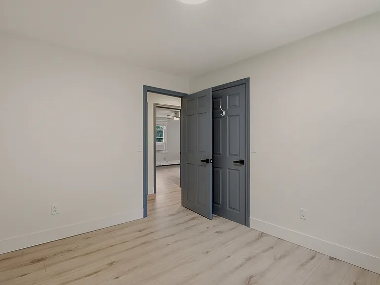 18 Waterman St — Photo 21