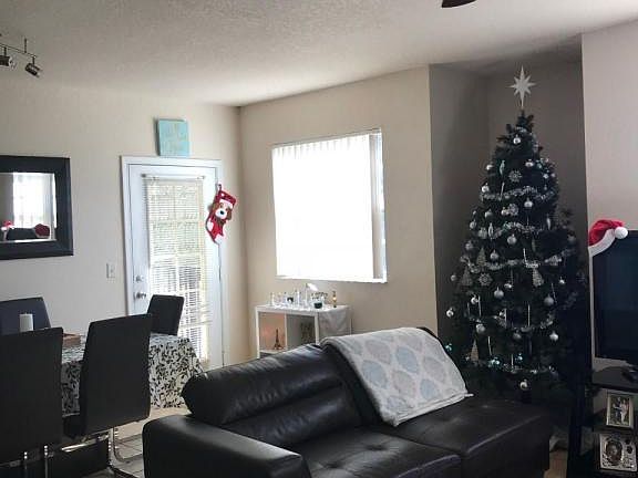 4th image of 152 SW Peacock Blvd APT 27-207