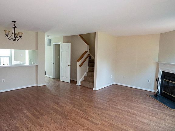 2nd image of 14515 Brookmoor Ln