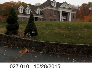 166 Farmingberry Dr, Marion, CT 06444