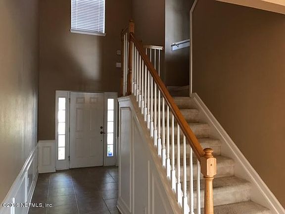 5th image of 11105 Castlemain Cir W
