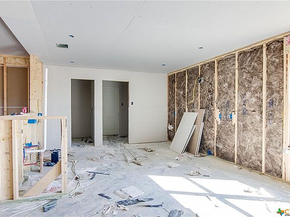 4th image of 3902 Brookside Dr