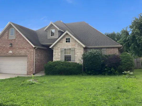 819 S Southgate Drive, Nixa, MO 65714