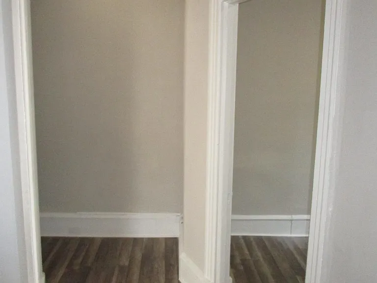 5358 Woodland Ave #2 — Photo 9