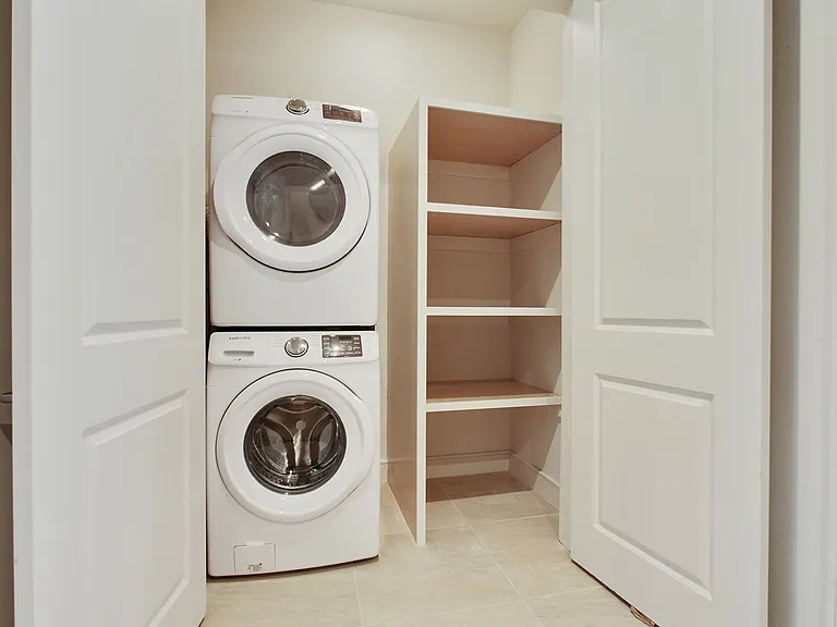 The Academy Luxury Apartments and Townhomes — Photo 52
