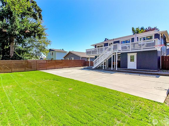 4th image of 6521 N 51st Street