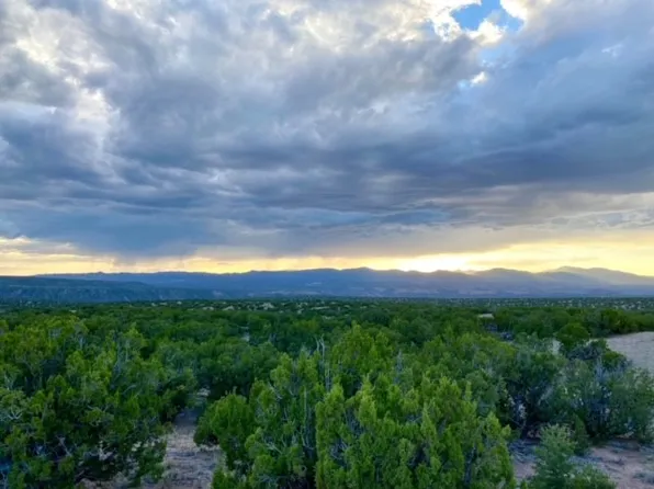 224 Camino Luz Ortiz, Santa Fe, NM 87506