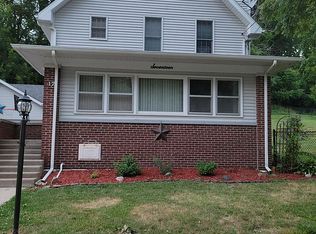 17 Diagonal St, Savanna, IL 61074