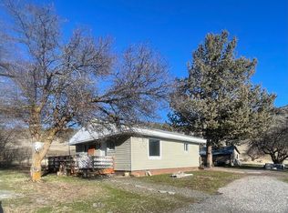 6067 Uhrmann Rd, Klamath Falls, OR 97601