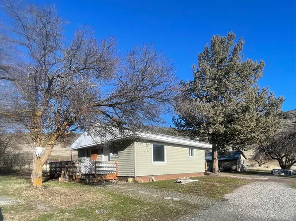 6067 Uhrmann Rd, Klamath Falls, OR 97601