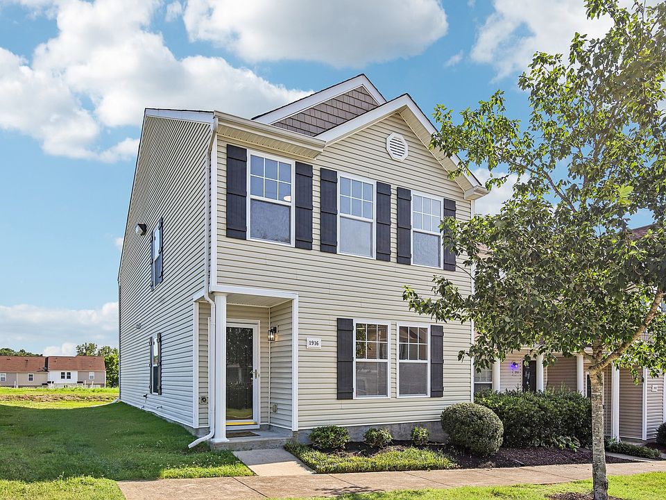 1st image of 1916 Isabelle Ln