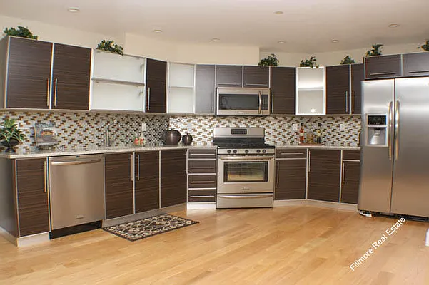 Sold by Fillmore | media 8