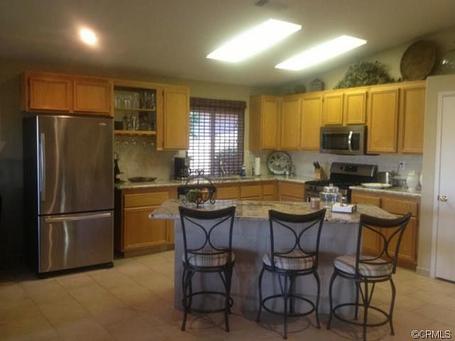 1st image of 49650 Lincoln Dr