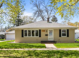 1615 N Gillett St, Appleton, WI 54914