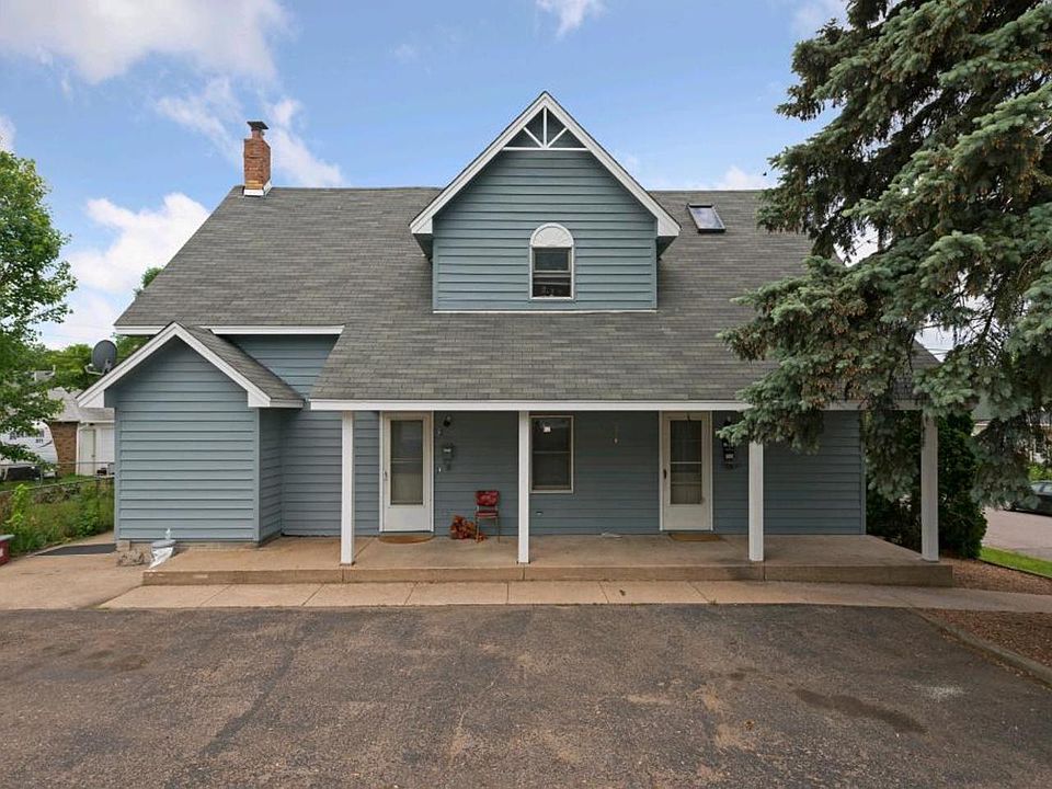 1st image of 416 20th Ave NE