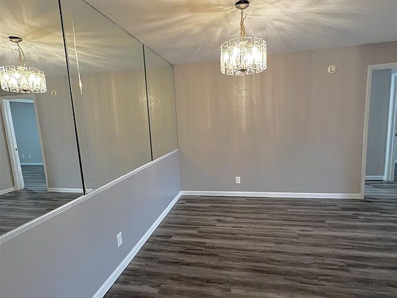 5th image of 9700 Leawood Blvd #7/16