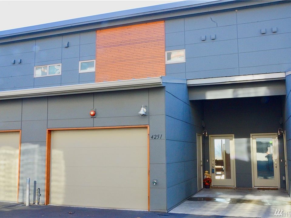 1st image of 4251 214th Pl SE #70