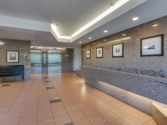 2nd image of 521 Riverside Dr #105