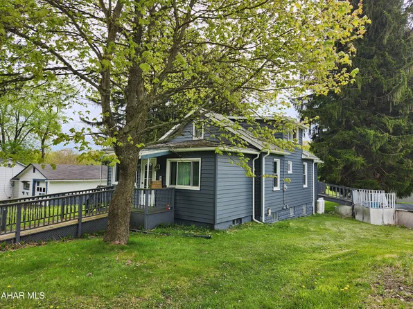 1356 Oliver Ave, Johnstown, PA 15909