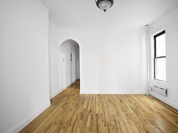 4th image of 2484 7th Ave APT 7