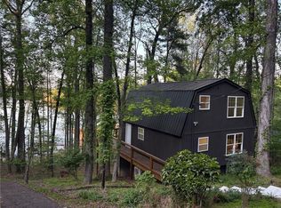 6995 Lakeside Pl, Gainesville, GA