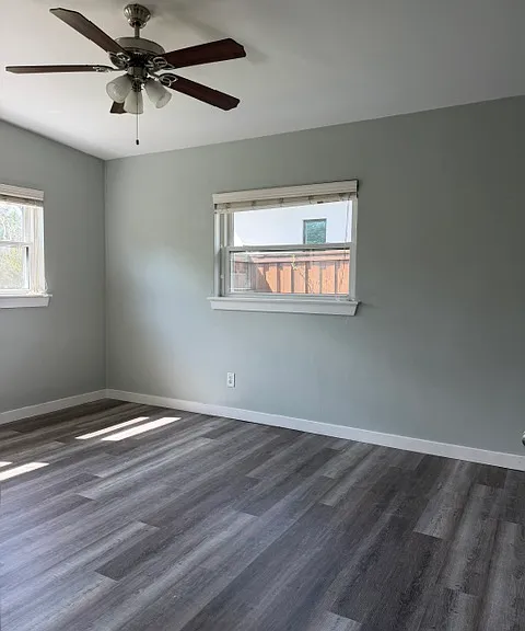 2252 Howard Dr — Photo 29