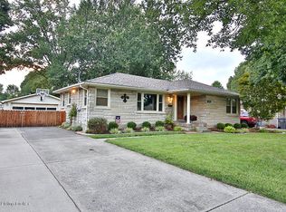 8010 Poinsettia Dr, Louisville, KY 40258