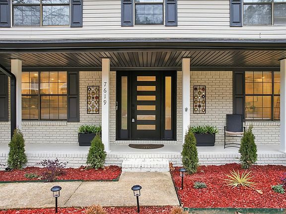 4th image of 7619 Cove Ridge Dr