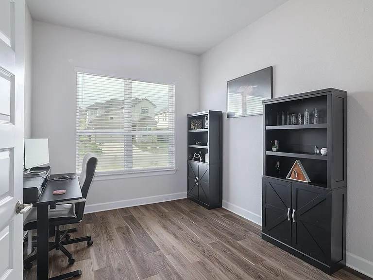 4906 Seadrift Dr — Photo 14