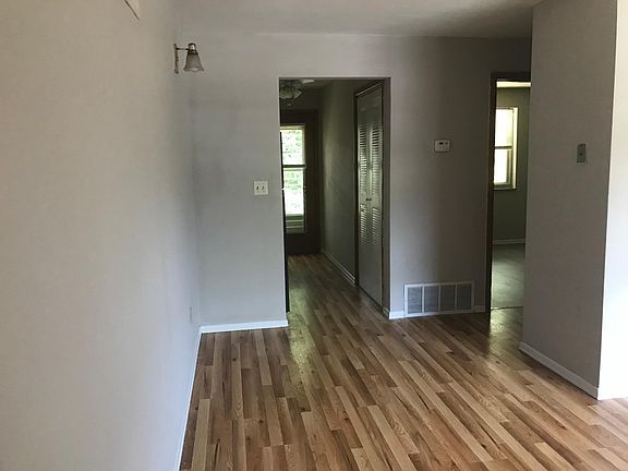 5th image of 626 Wooddell Ct #626