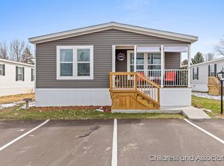 6888 Vinewood Ave NE, Belmont, MI 49306