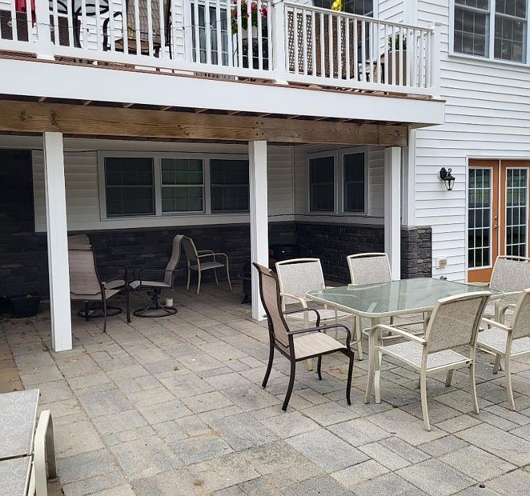 1st image of 271 Montauk Ave