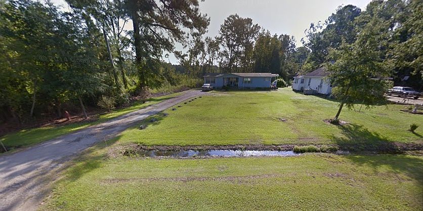 2nd image of 9220 Main St