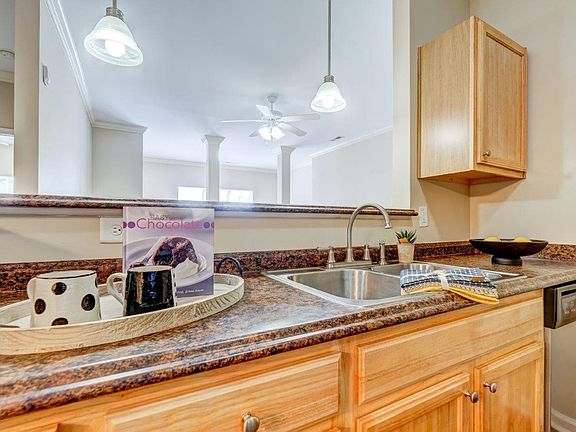 5th image of 101 Carden Pl #149I
