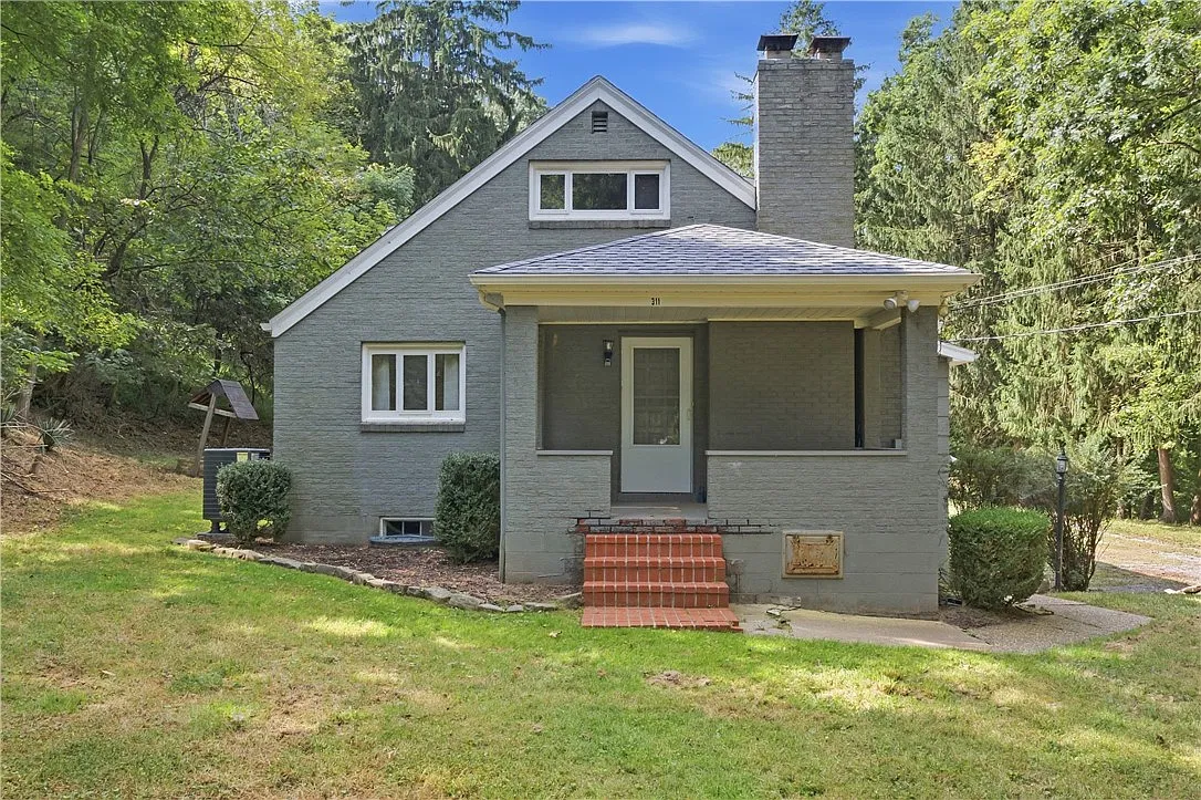 4 bed, 2237 sqft, $1,950 — Photo 1