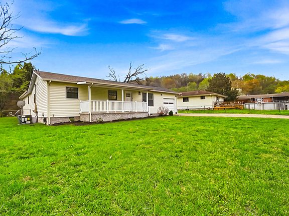 4th image of 304 Browntown Rd