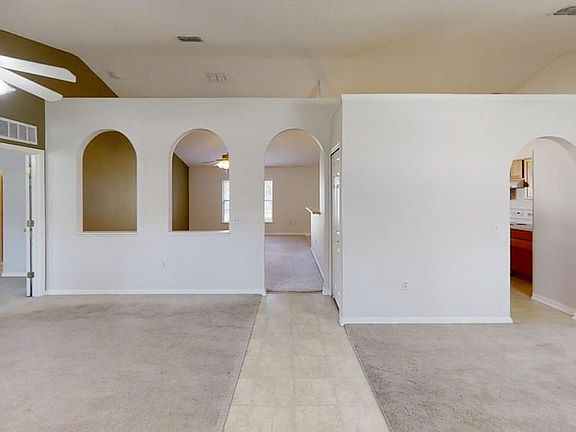 3rd image of 30 Wood Acre Ln